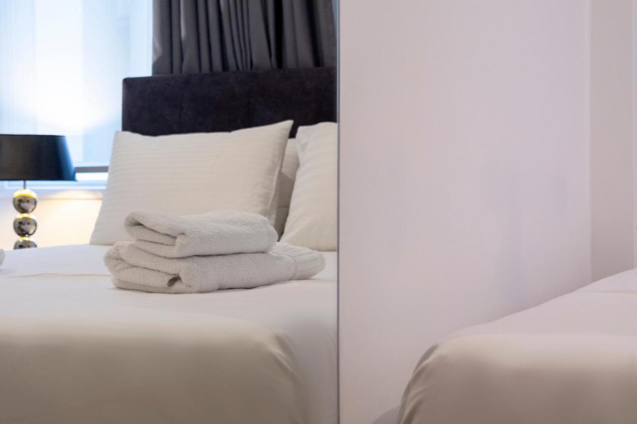 Dema Luxury Suites - Lekka E3 Афины Экстерьер фото