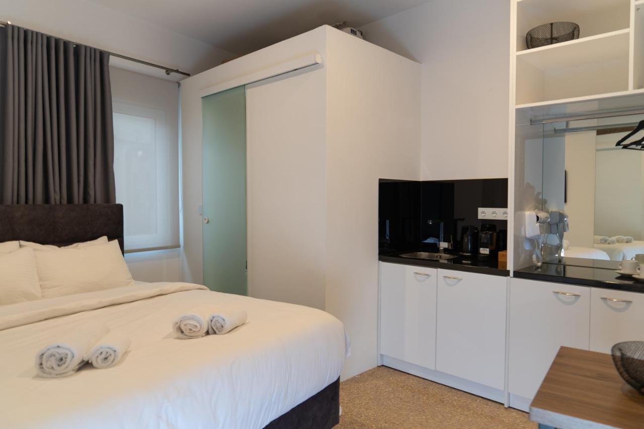 Dema Luxury Suites - Lekka E3 Афины Экстерьер фото